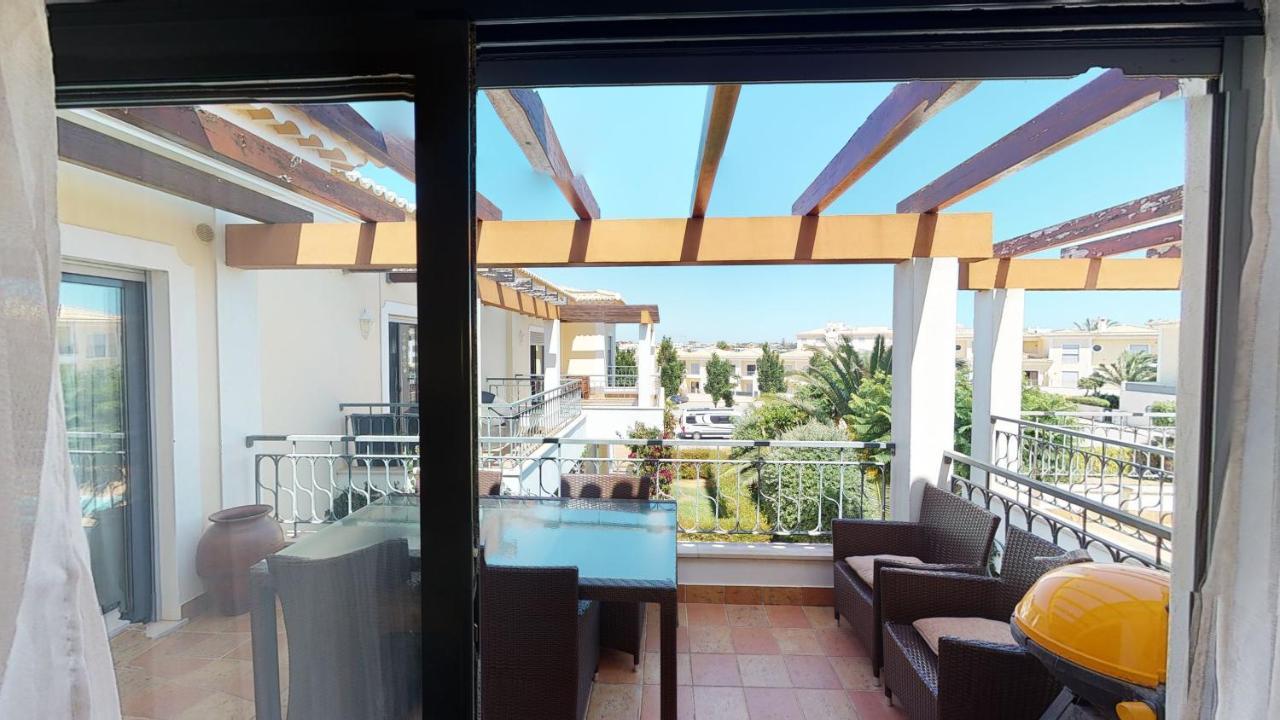Amazing 2 Bedroom Apartment Near Beach With Pool Lagos Exteriér fotografie